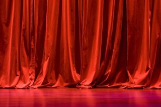 skini theatro